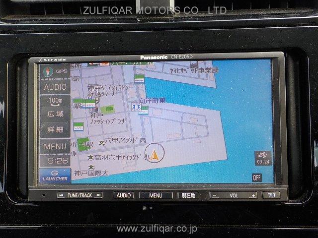 TOYOTA PRIUS 2016 Image 4