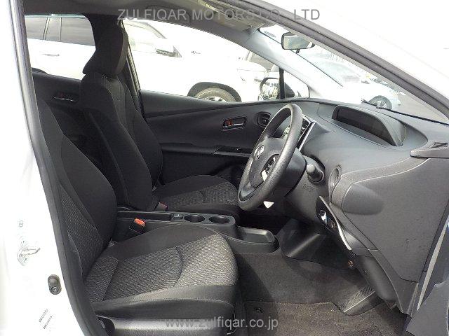 TOYOTA PRIUS 2016 Image 7