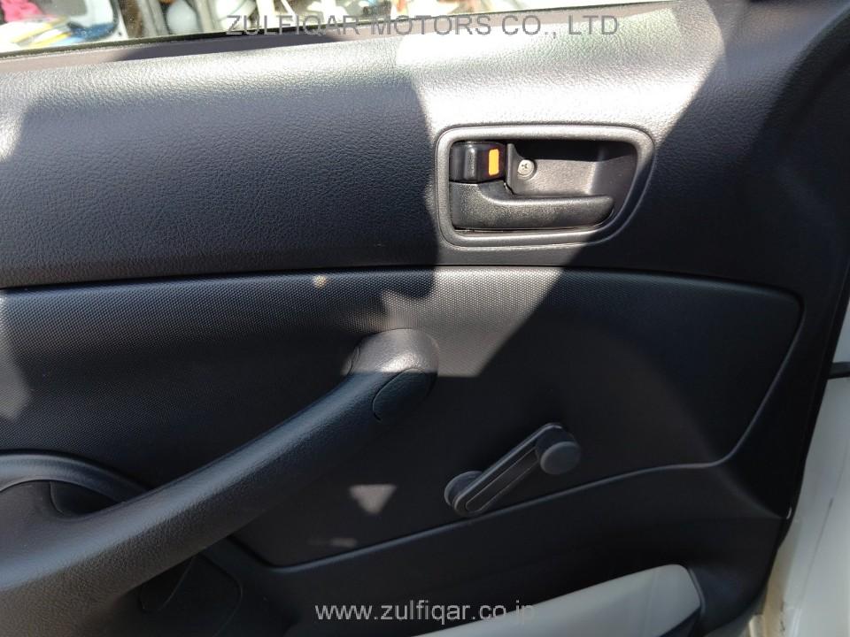 TOYOTA PROBOX 2017 Image 11