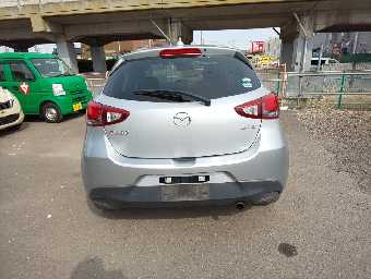 MAZDA DEMIO 2017 Image 3