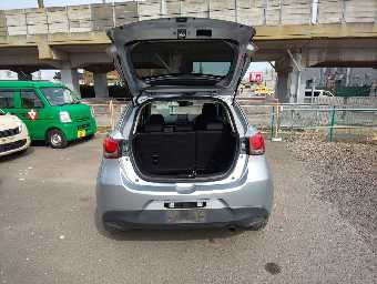 MAZDA DEMIO 2017 Image 7