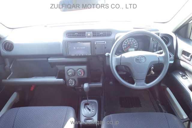 TOYOTA SUCCEED 2017 Image 6