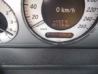 MERCEDES BENZ E CLASS 2007 Image 36