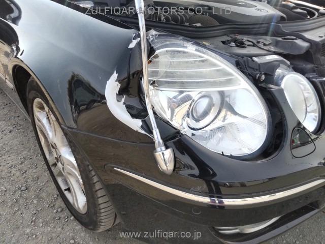 MERCEDES BENZ E CLASS 2007 Image 8