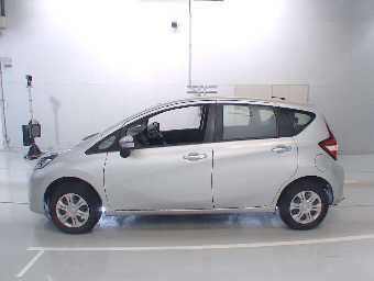 NISSAN NOTE 2017 Image 4