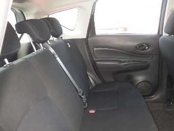 NISSAN NOTE 2017 Image 9