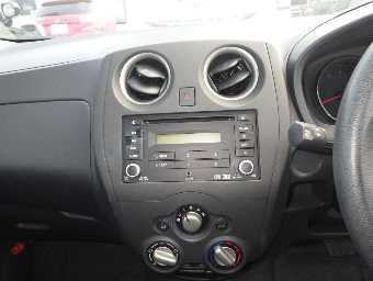 NISSAN NOTE 2017 Image 10