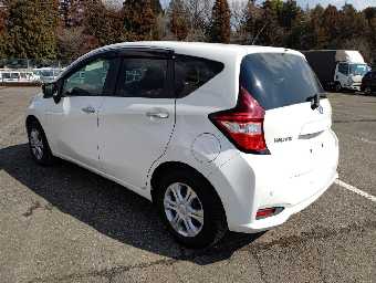 NISSAN NOTE 2017 Image 4