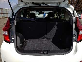 NISSAN NOTE 2017 Image 7