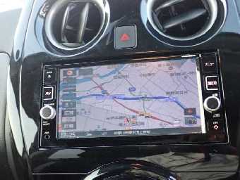 NISSAN NOTE 2017 Image 4