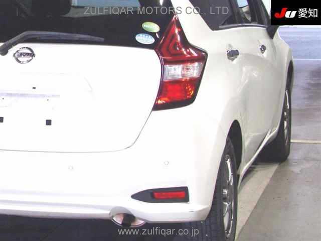 NISSAN NOTE 2017 Image 8