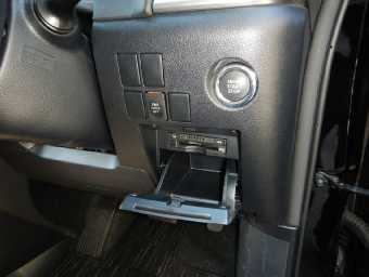 TOYOTA ALPHARD 2017 Image 13