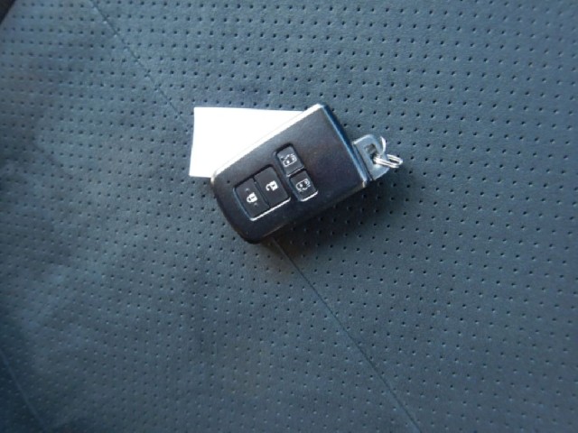 TOYOTA ALPHARD 2017 Image 21