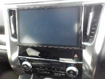 TOYOTA ALPHARD 2017 Image 30