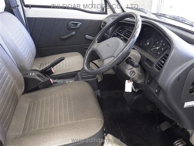 MAZDA SCRUM TRUCK 1992 Image 4