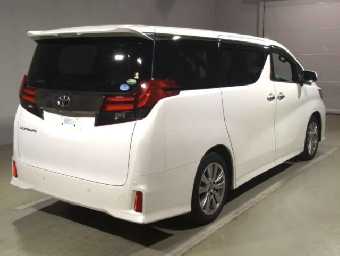 TOYOTA ALPHARD 2017 Image 2