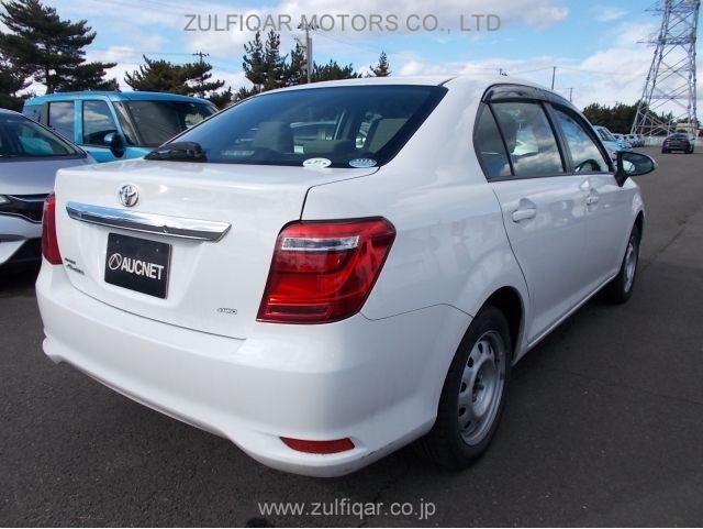 TOYOTA COROLLA AXIO 2017 Image 8