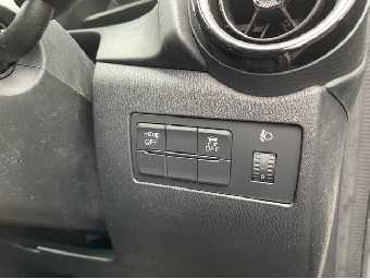 MAZDA DEMIO 2017 Image 15