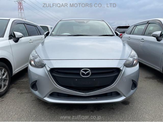 MAZDA DEMIO 2017 Image 5