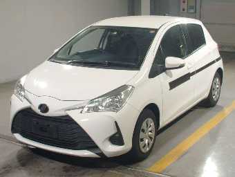 TOYOTA VITZ 2017 Image 1