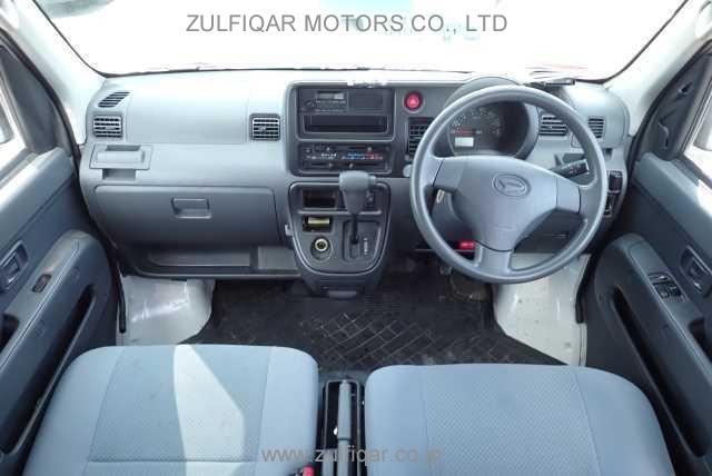DAIHATSU HIJET CARGO 2017 Image 6
