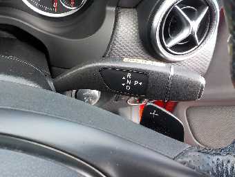 MERCEDES BENZ A CLASS 2017 Image 14