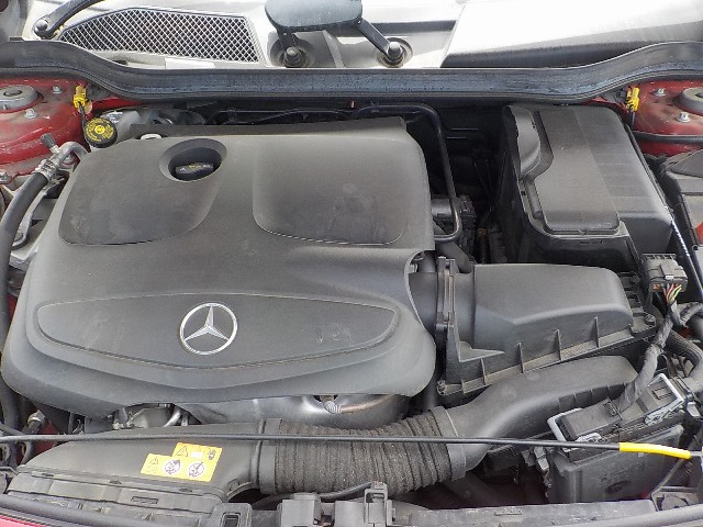 MERCEDES BENZ A CLASS 2017 Image 29