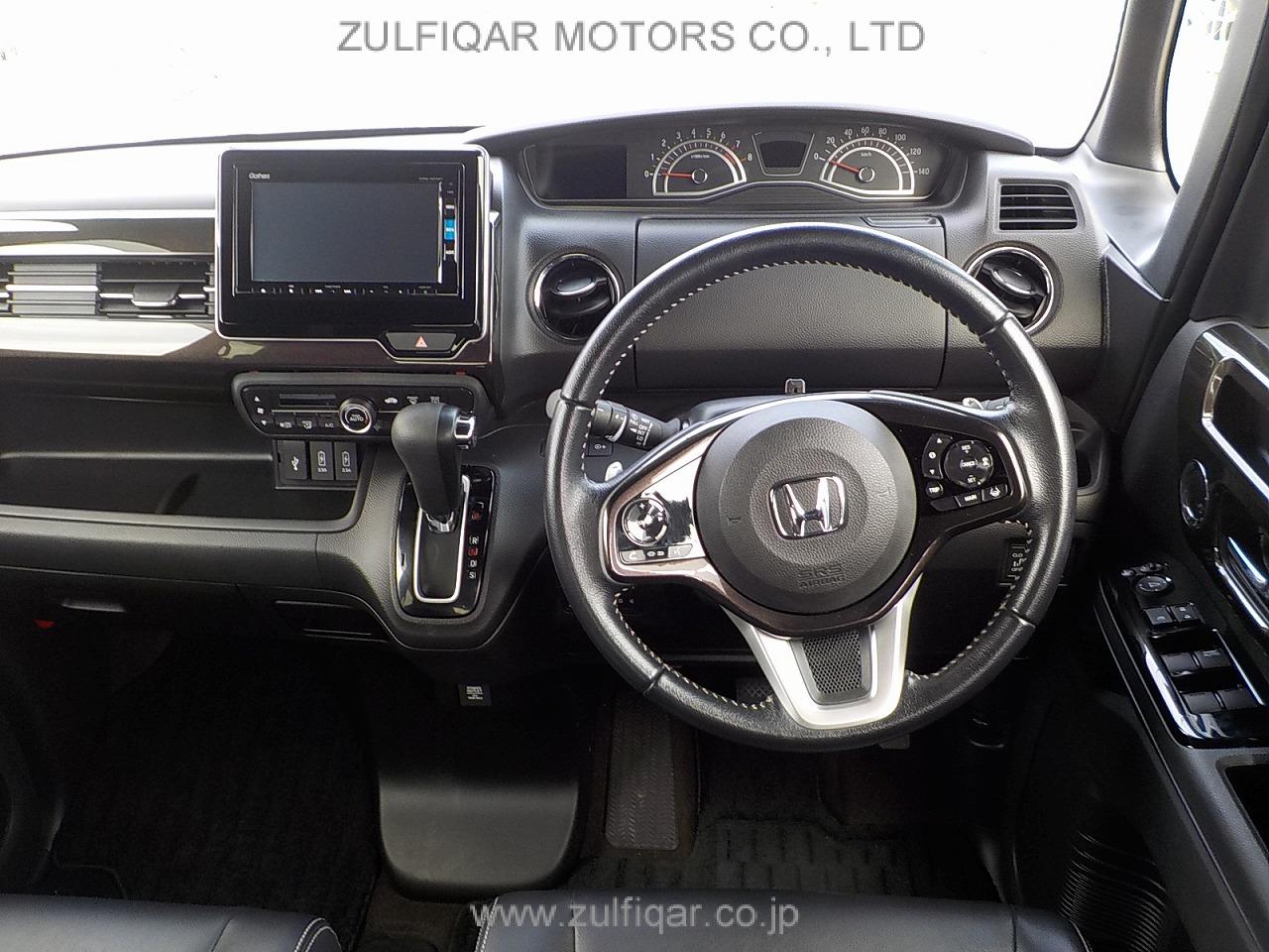 HONDA N-BOX CUSTOM 2018 Image 11