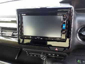 HONDA N-BOX CUSTOM 2018 Image 12