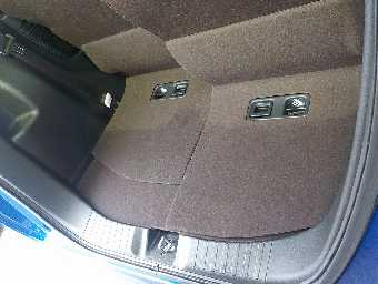 HONDA N-BOX CUSTOM 2018 Image 16