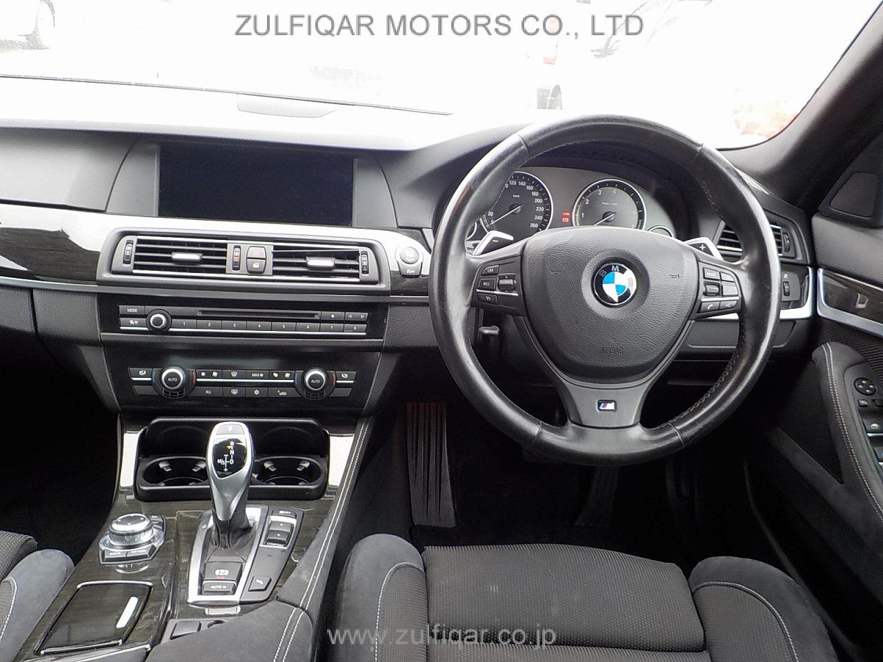 BMW 5 SERIES 2011 Image 4