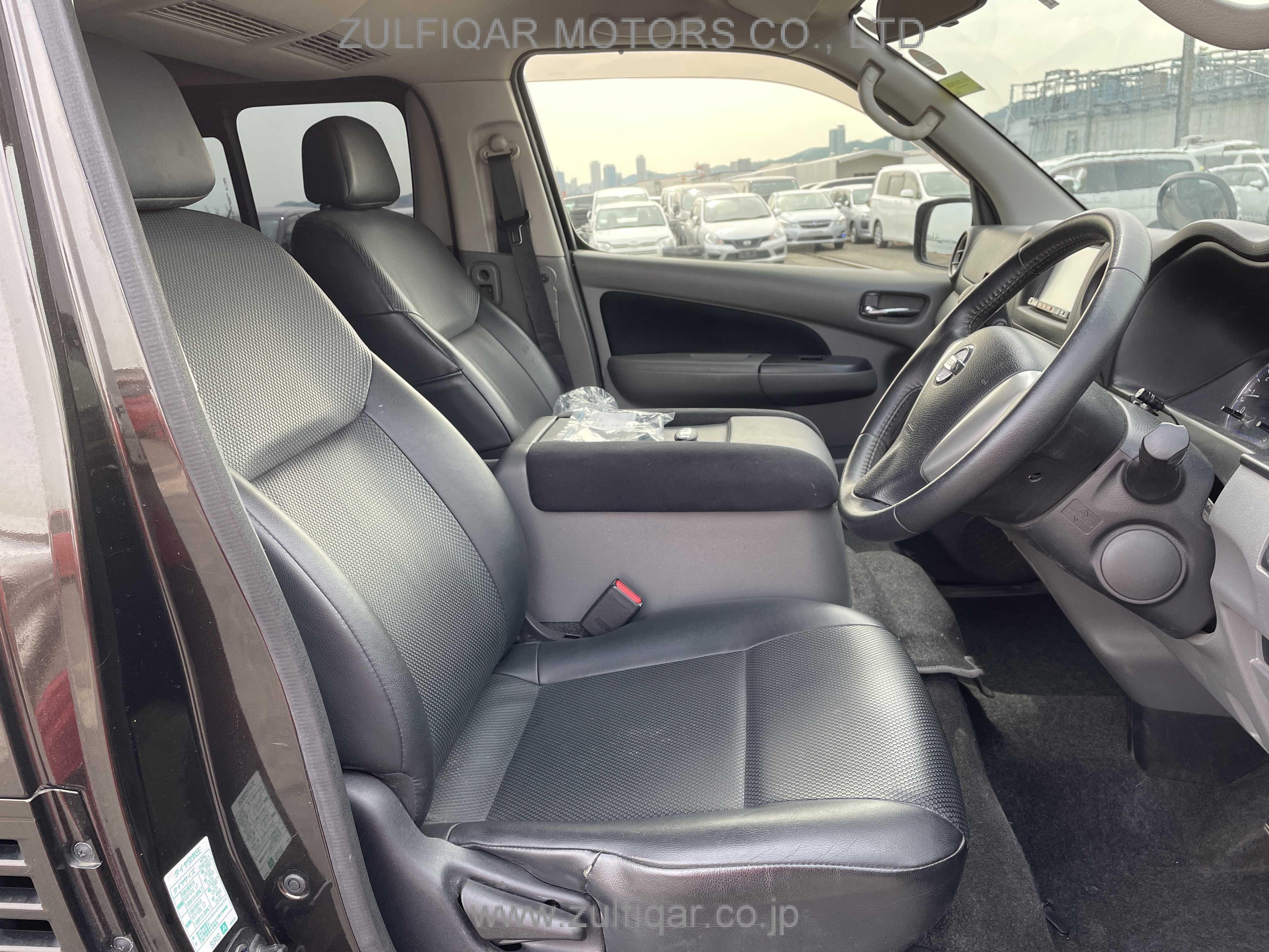 NISSAN NV350 CARAVAN 2013 Image 7