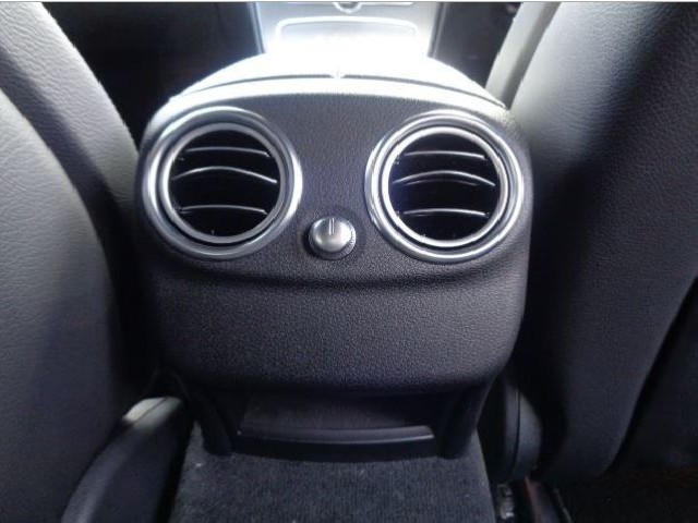 MERCEDES BENZ C CLASS STATION WAGON 2017 Image 45