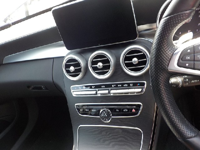 MERCEDES BENZ C CLASS STATION WAGON 2017 Image 49