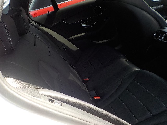 MERCEDES BENZ C CLASS STATION WAGON 2017 Image 54