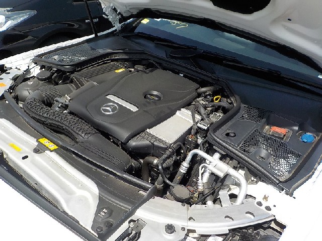 MERCEDES BENZ C CLASS STATION WAGON 2017 Image 61