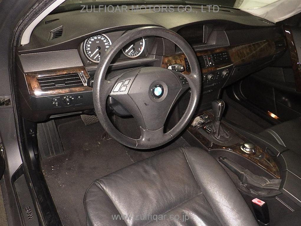 BMW 5 SERIES 2004 Image 3