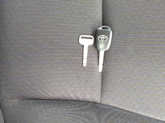 TOYOTA PROBOX 2017 Image 19