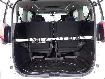 TOYOTA ALPHARD 2017 Image 11