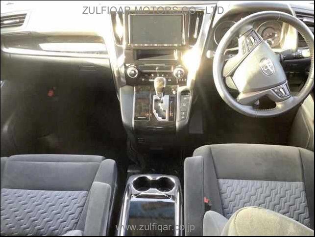 TOYOTA ALPHARD 2017 Image 3
