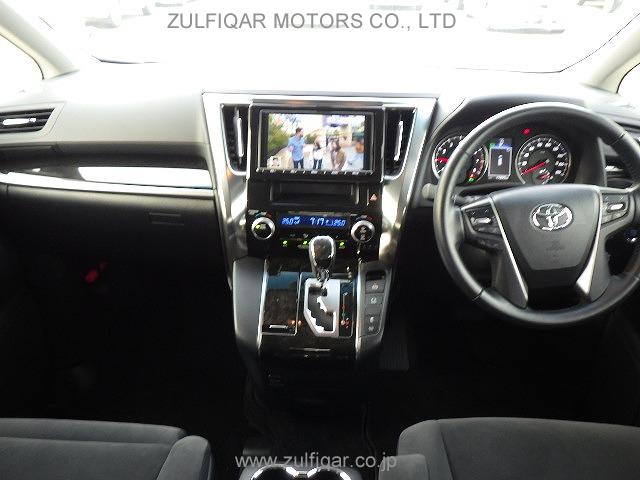 TOYOTA ALPHARD 2017 Image 6