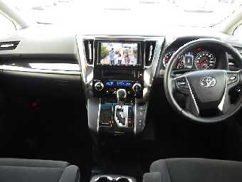 TOYOTA ALPHARD 2017 Image 6