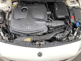 MERCEDES BENZ A CLASS 2017 Image 27