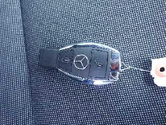 MERCEDES BENZ A CLASS 2017 Image 30