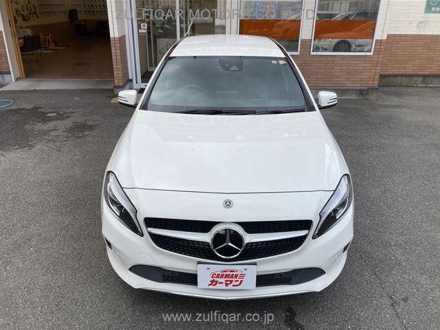 MERCEDES BENZ A CLASS 2017 Image 5