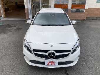 MERCEDES BENZ A CLASS 2017 Image 5