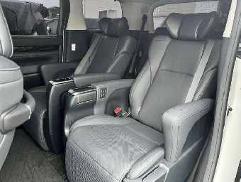 TOYOTA ALPHARD 2021 Image 16