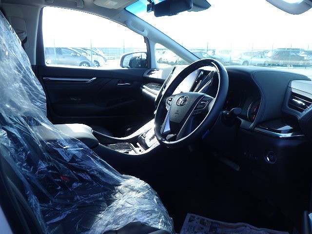 TOYOTA ALPHARD 2021 Image 30