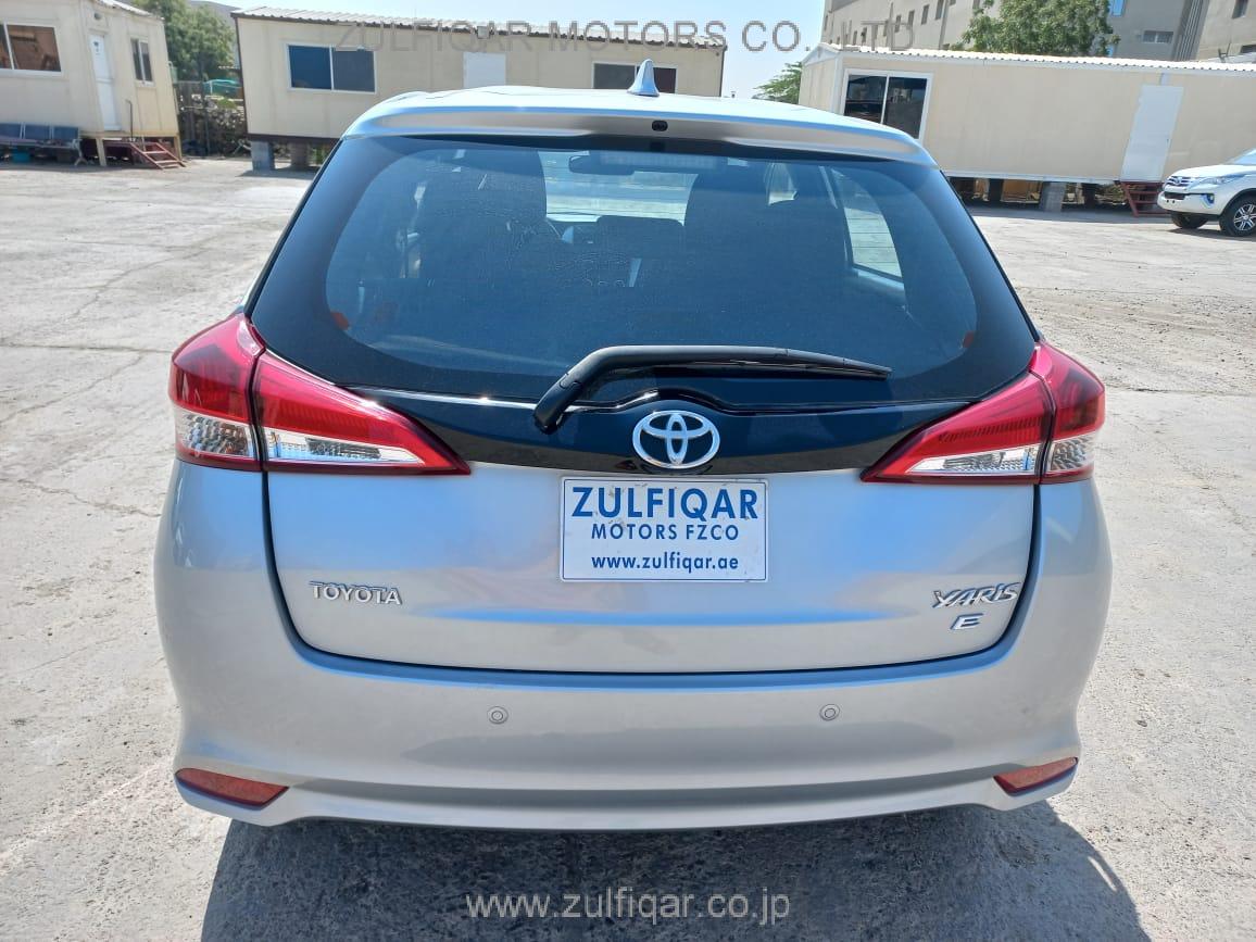TOYOTA YARIS 2020 Image 8