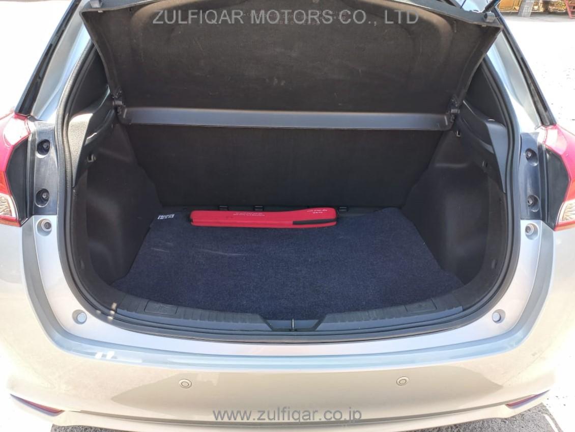 TOYOTA YARIS 2020 Image 10